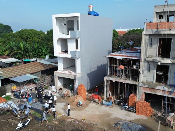 Hoàn Thành Công Tác Xây Tường Và Kết Cấu Các Tầng